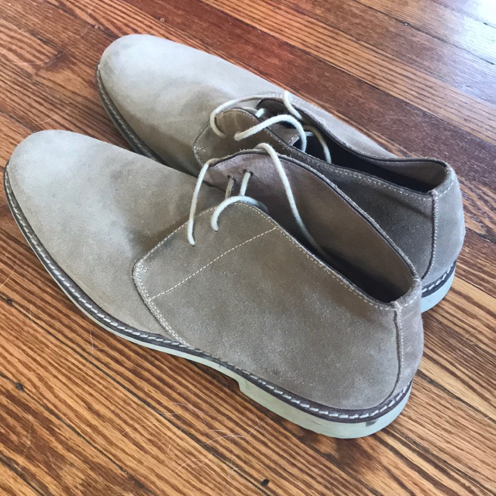 Men’s suede boots